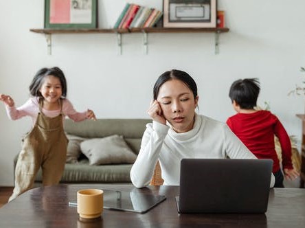 楼上装修、大妈跳广场舞?这些噪音,达到2条标准能报警 楼上装修、大妈跳广场舞?这些噪音,达到2条标准能报警