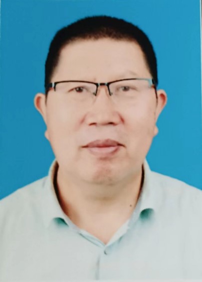 秦海新