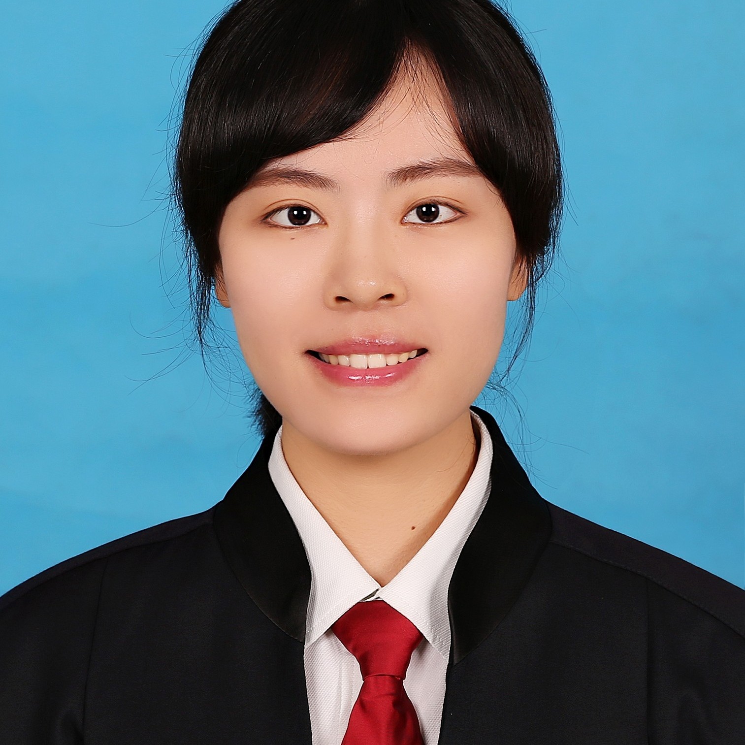 朱小凤律师