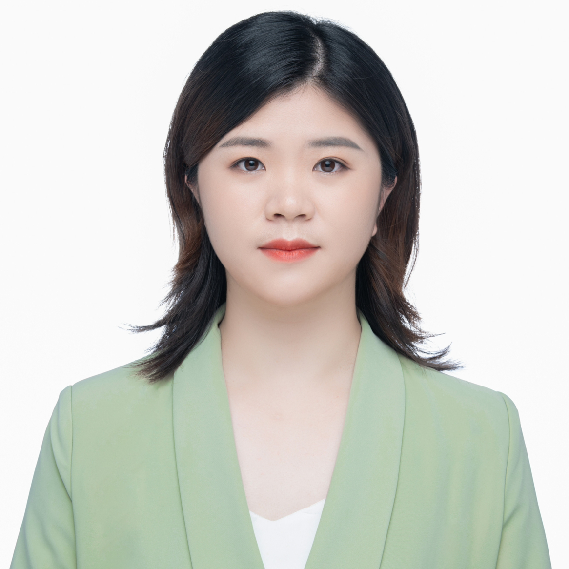 王美华