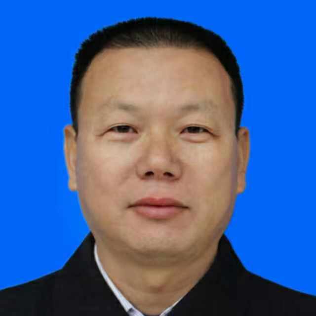 胡亮
