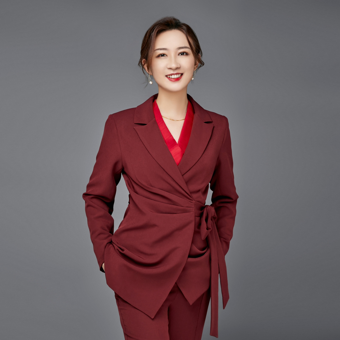 杨娅雯