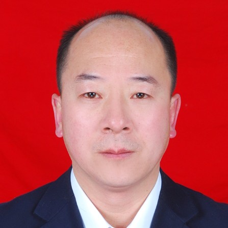 闫国田