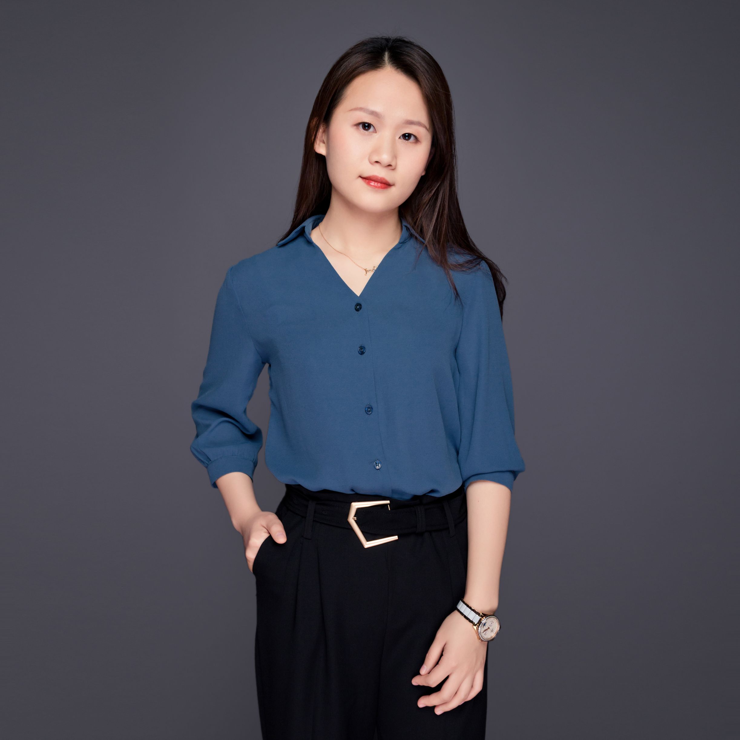 易施含