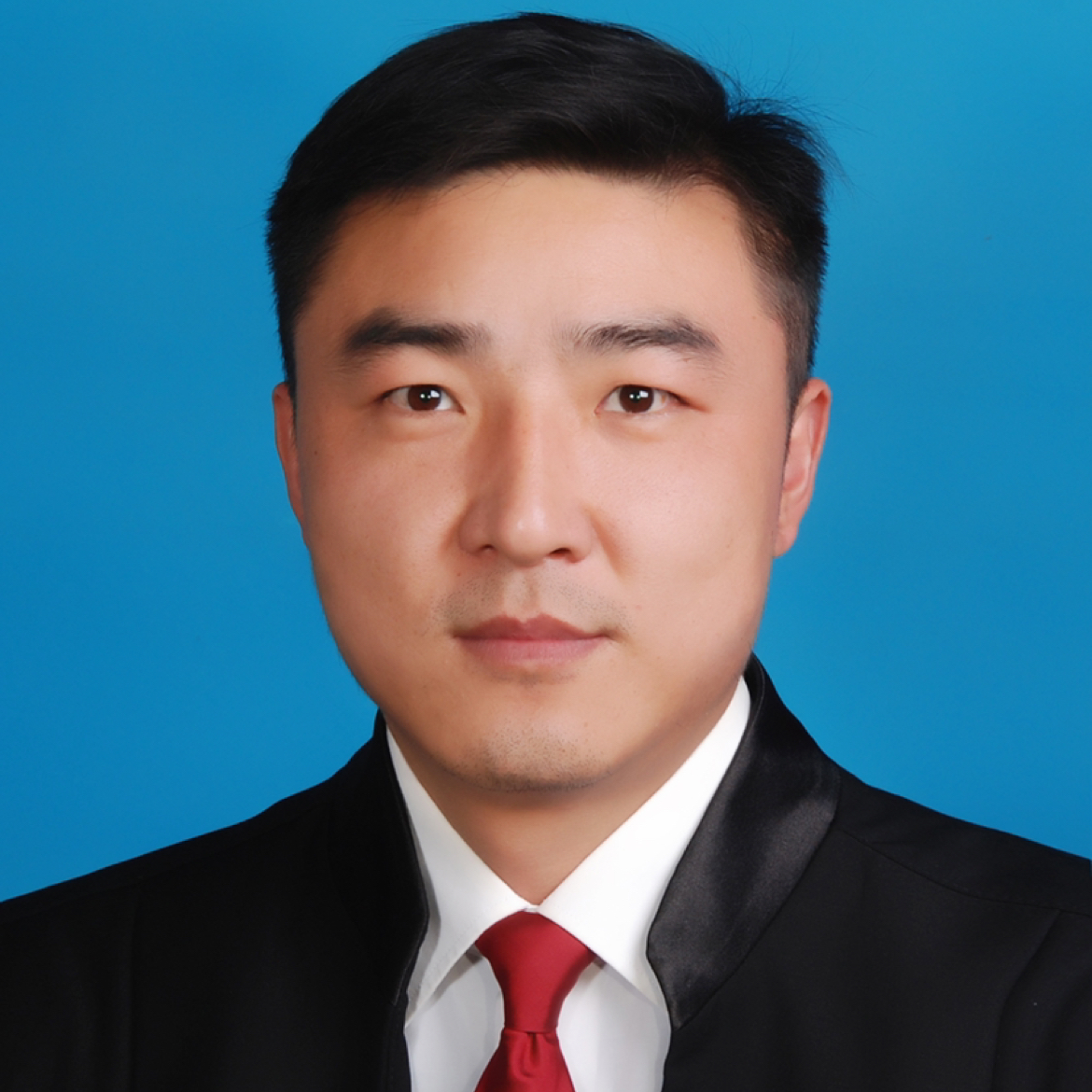 谢运龙