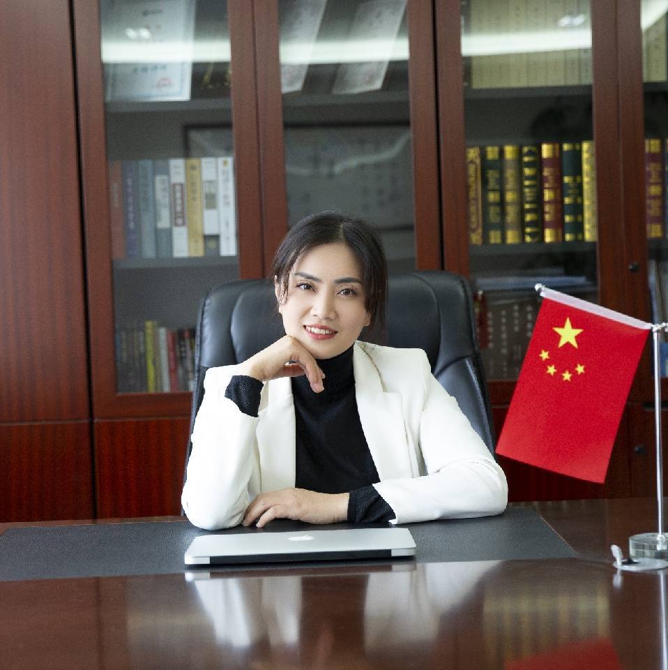 雷小娟