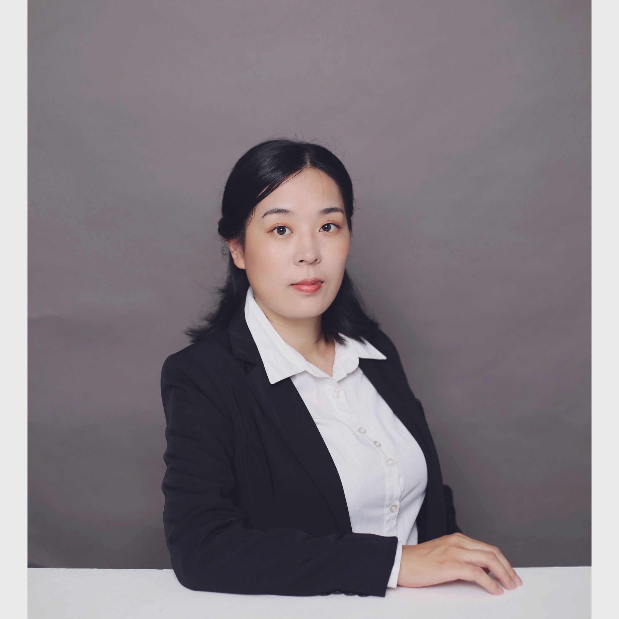 李超颖