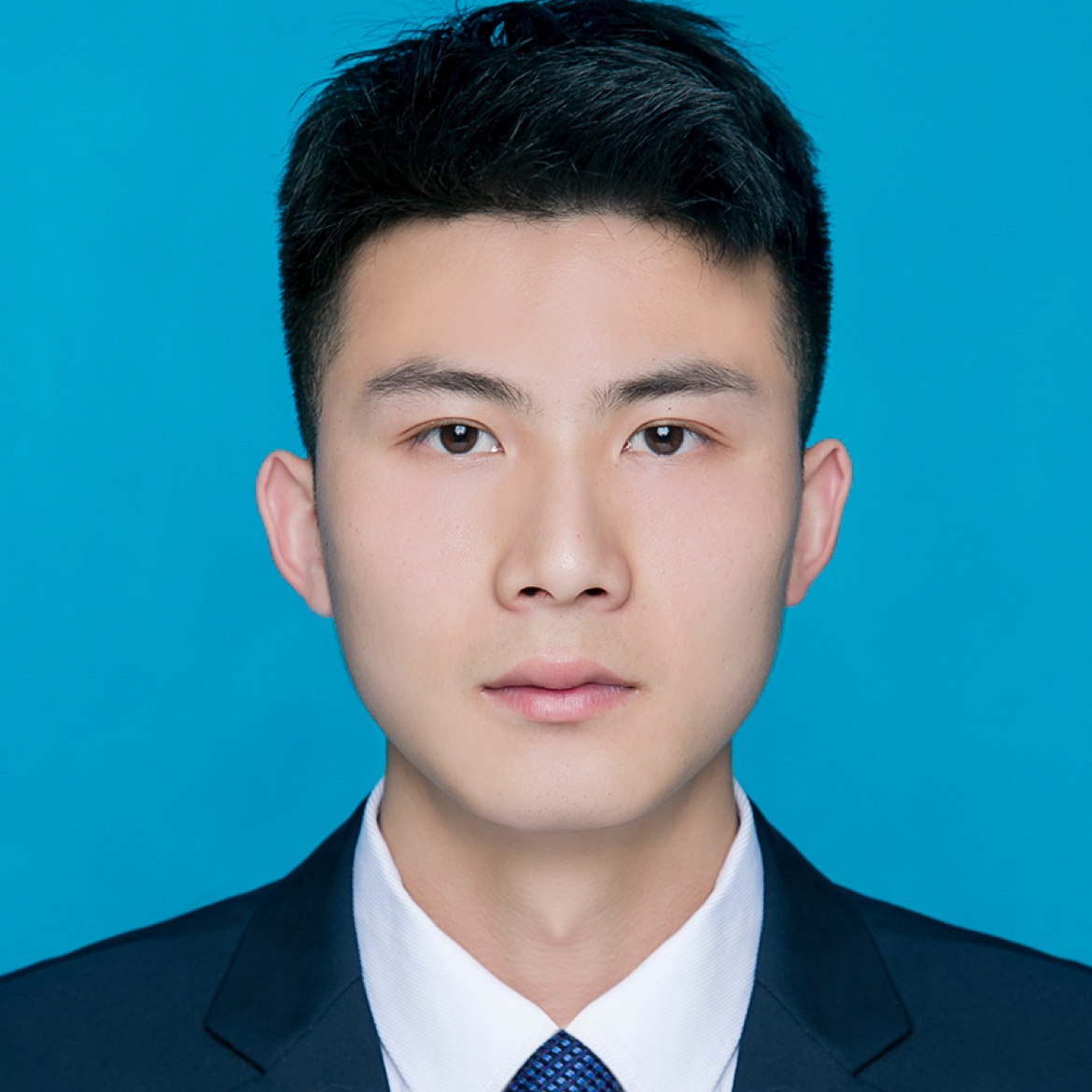 董硕