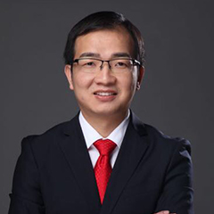 李根