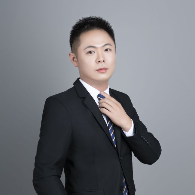陈伟