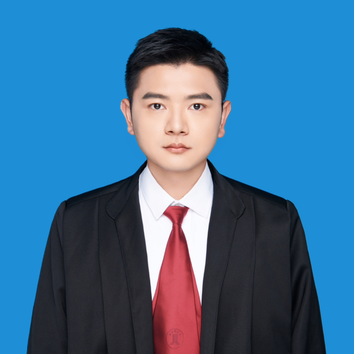 李林龙