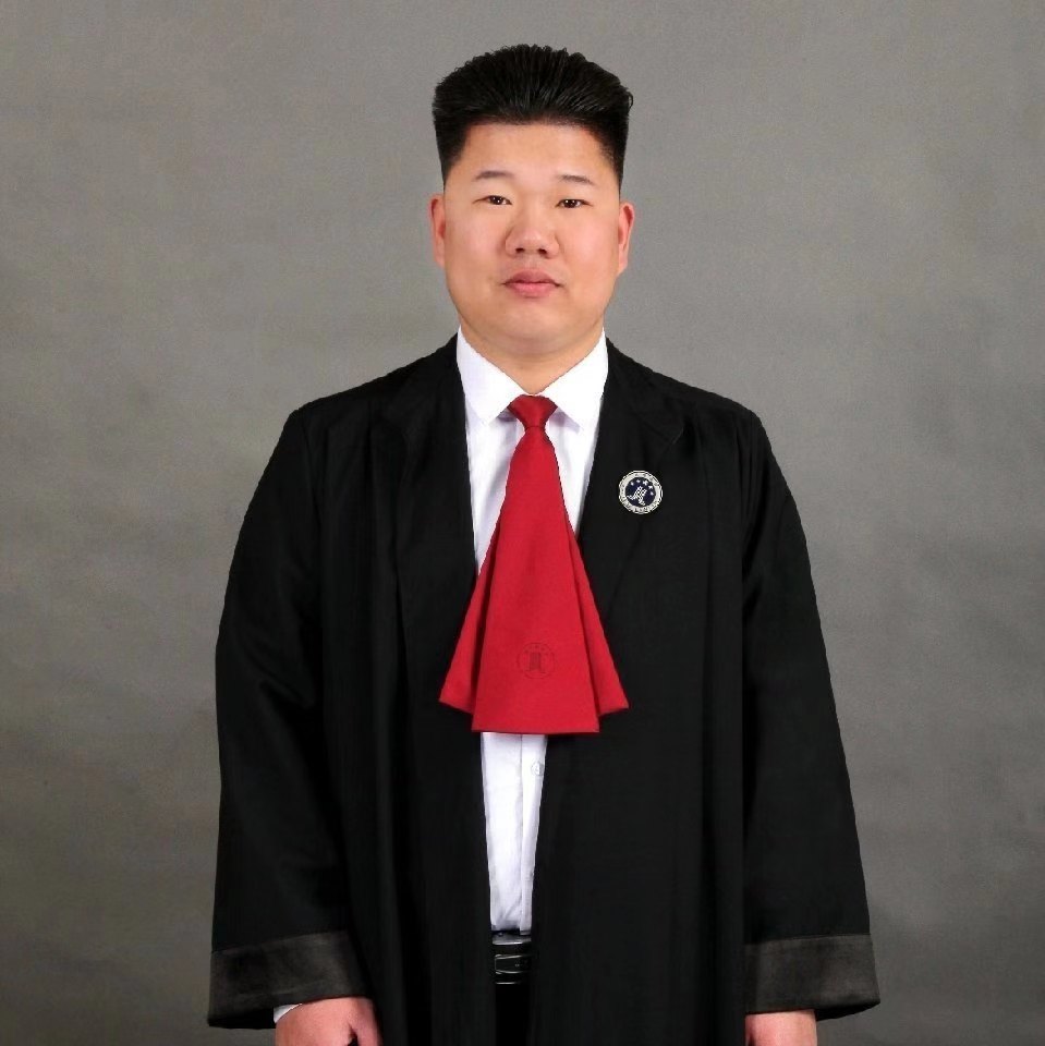 王子侗