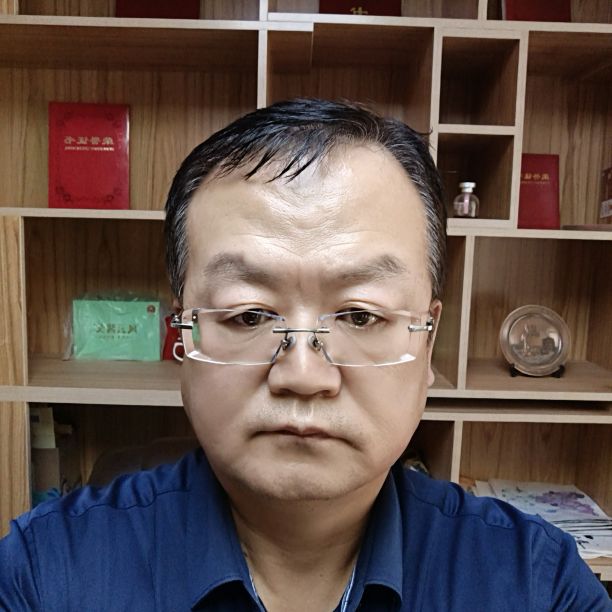 张利成
