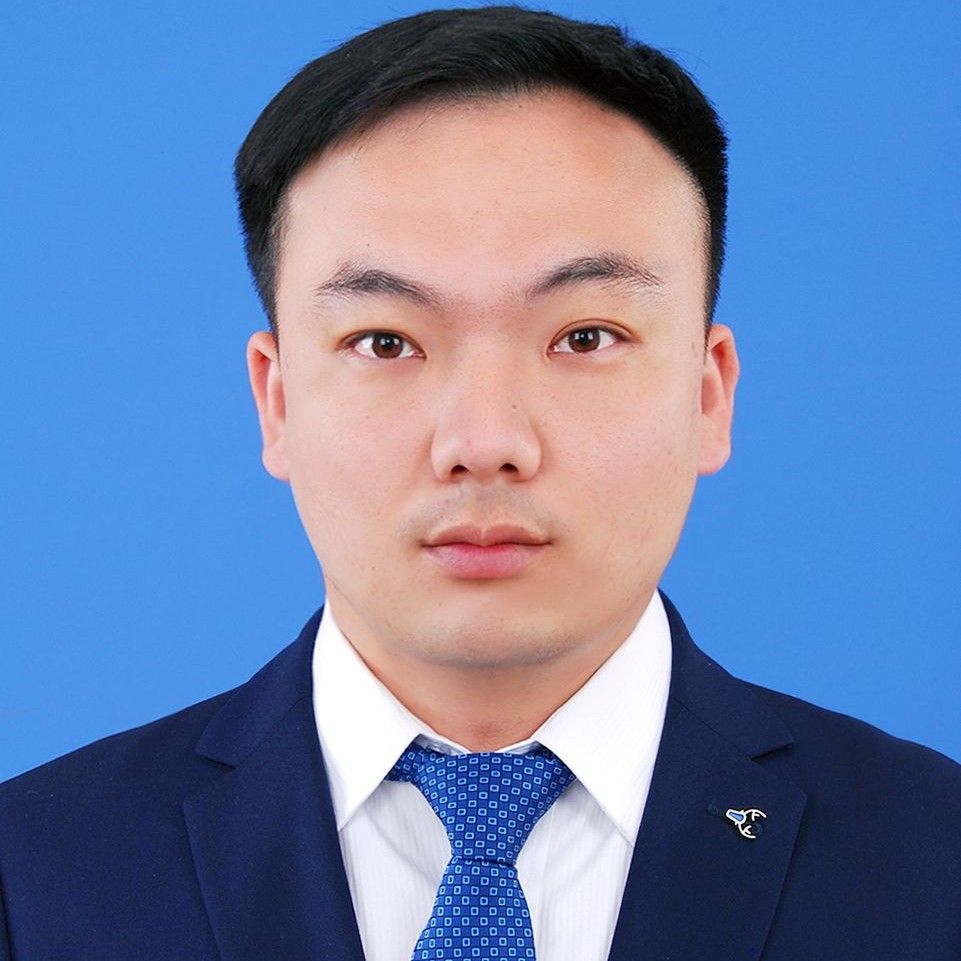 张磊