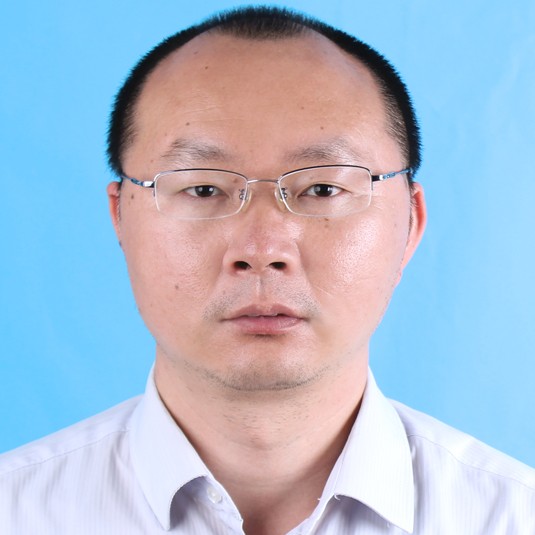 黄斌