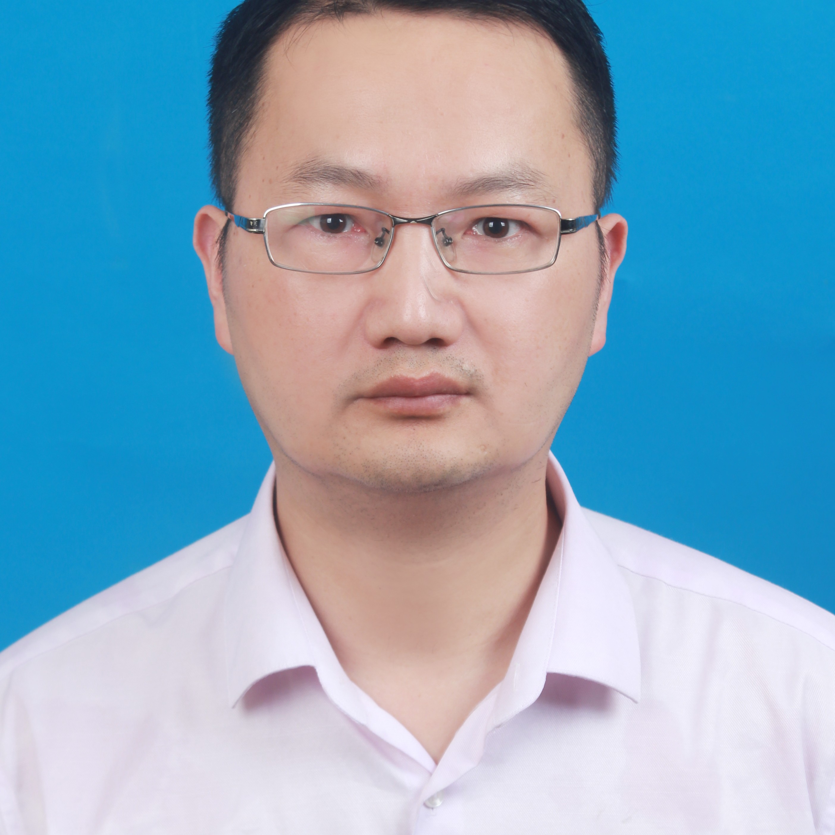 龚光智