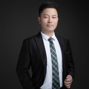 何明