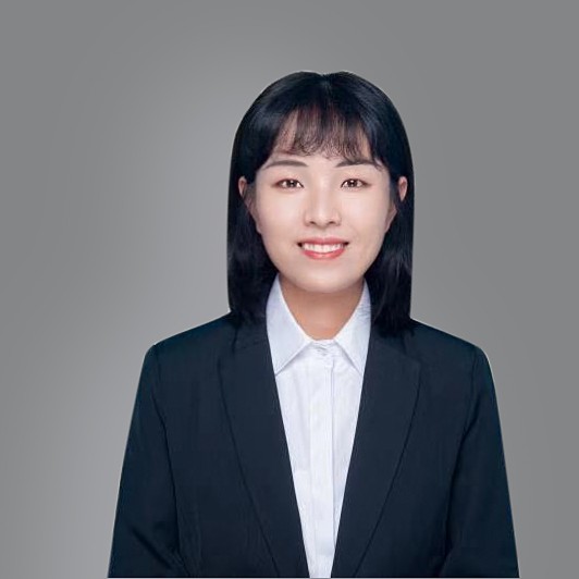 潘彤