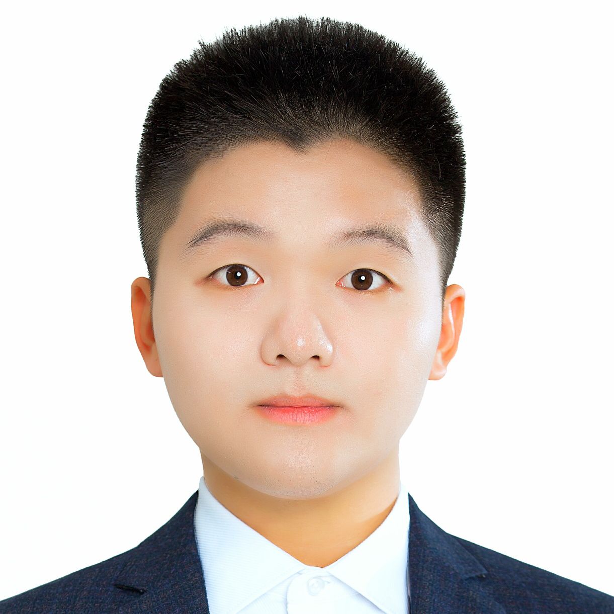 严佳飞