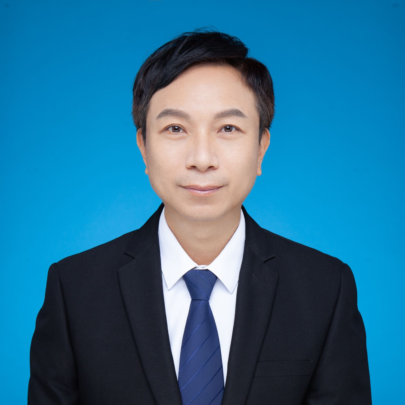 熊学雷