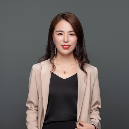 李正霞