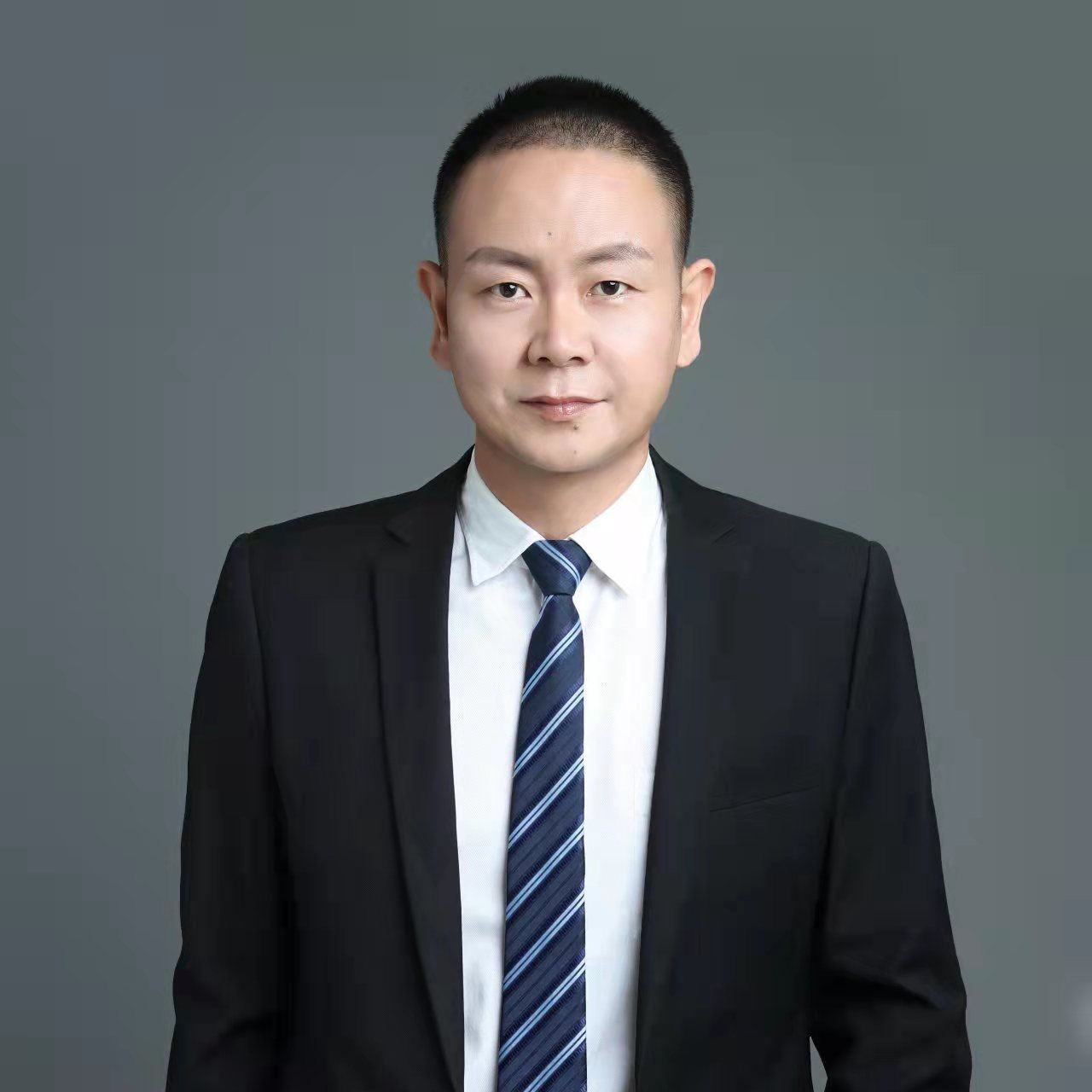 党鹏