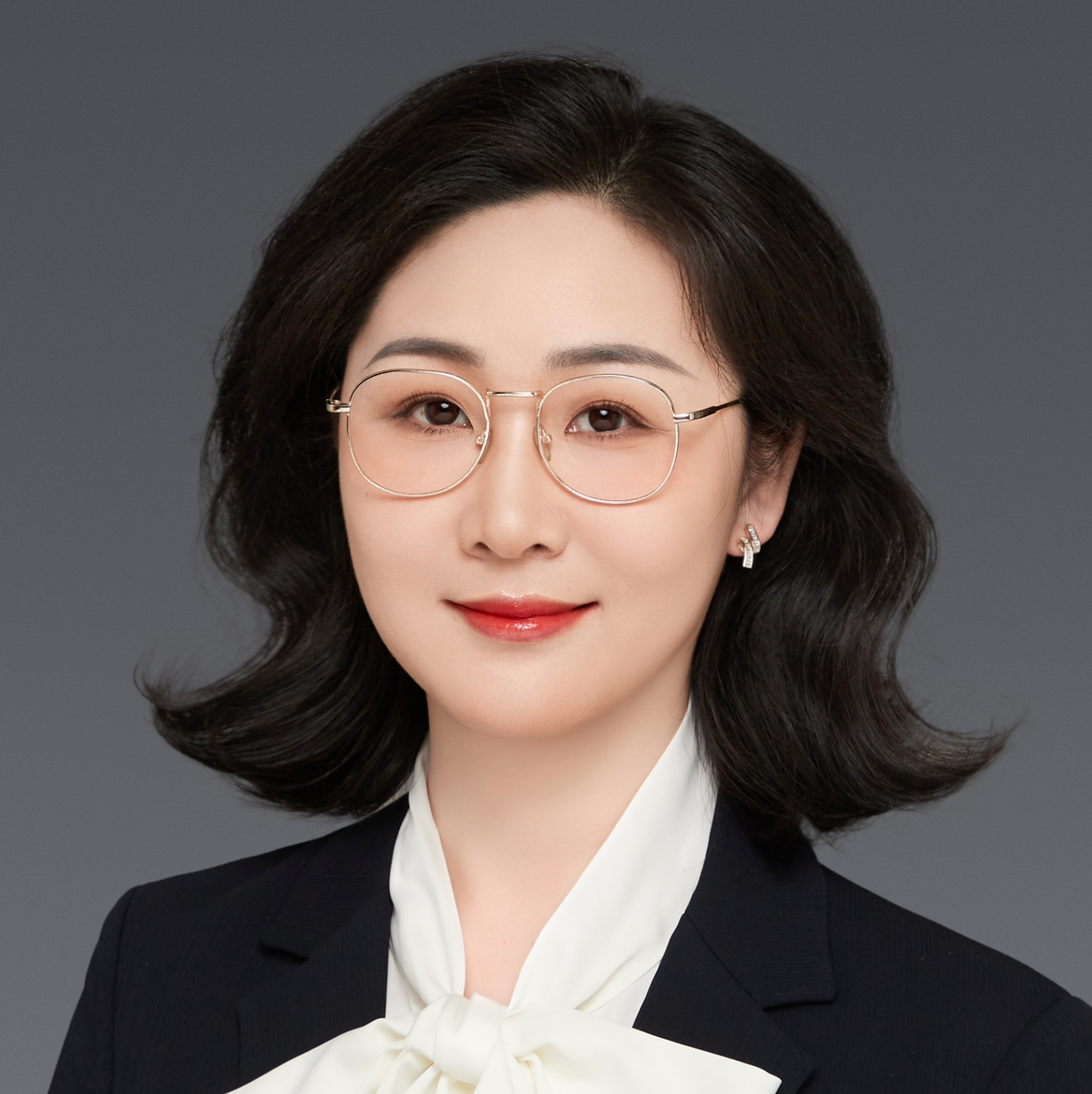 余雅琳