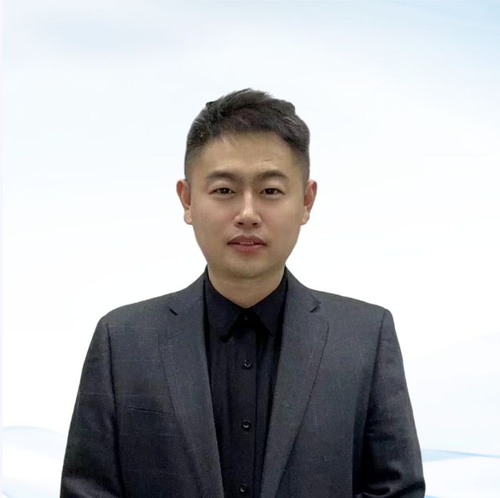 周舟