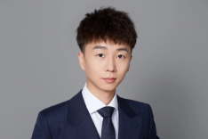 合伙人能否同本合伙企业进行交易