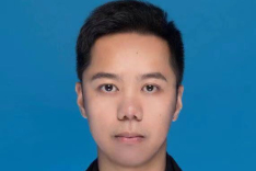 职工能否与两家用人单位同时签订全日制合同