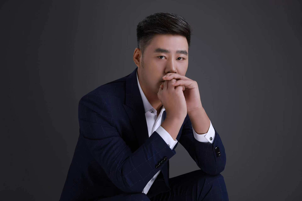 成忠兴
