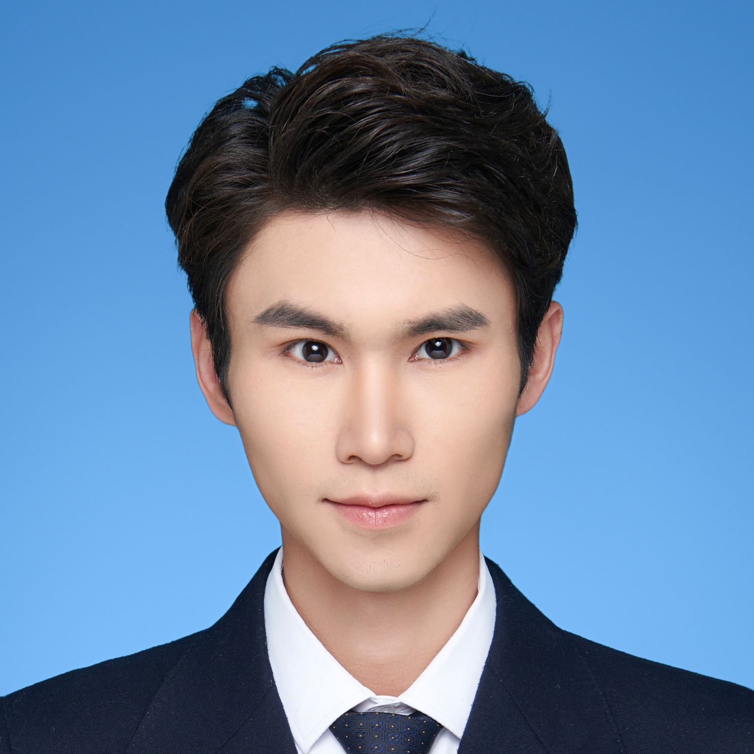 孙昊