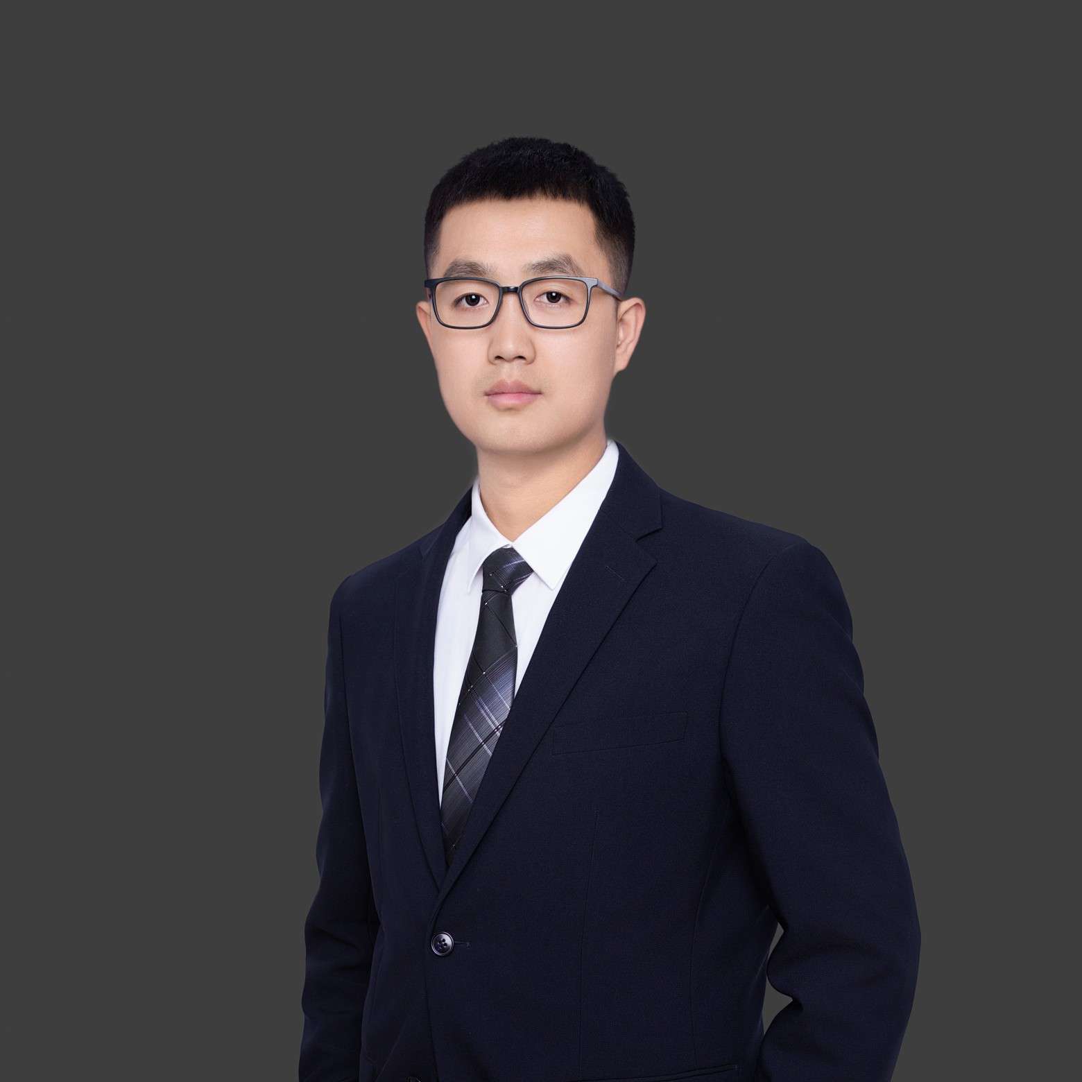 杜建成