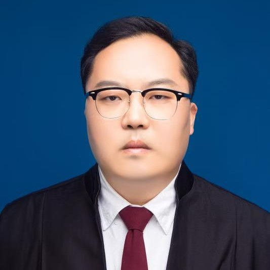 严新龙