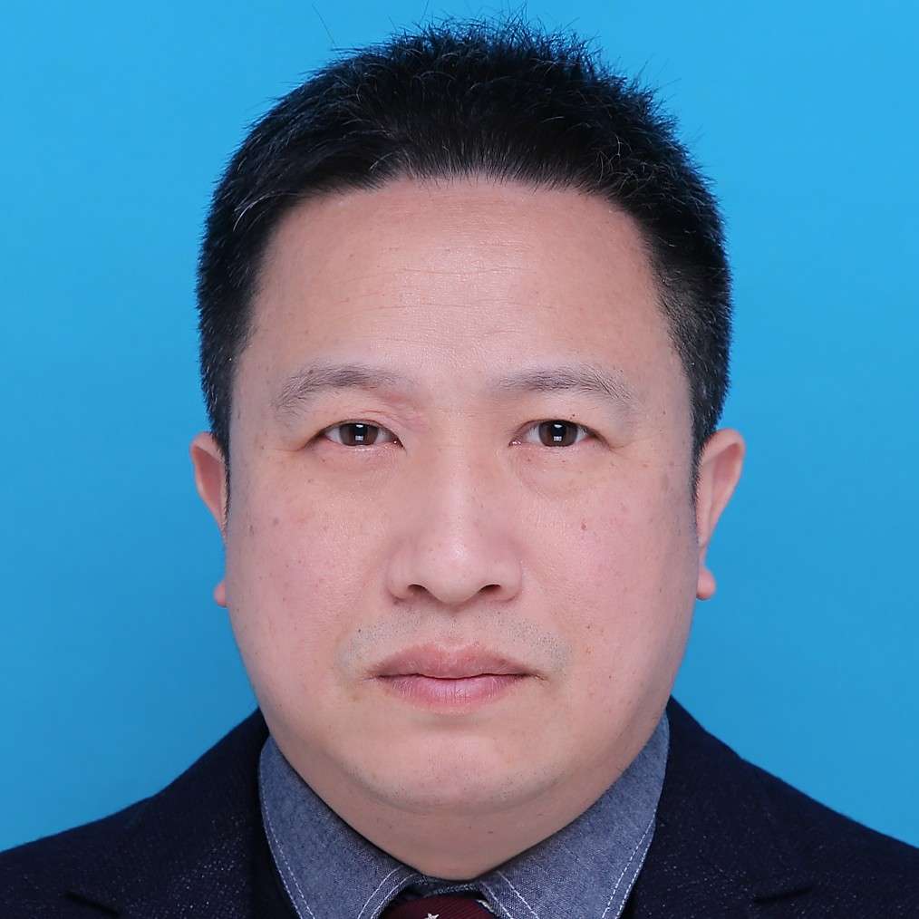 丁云