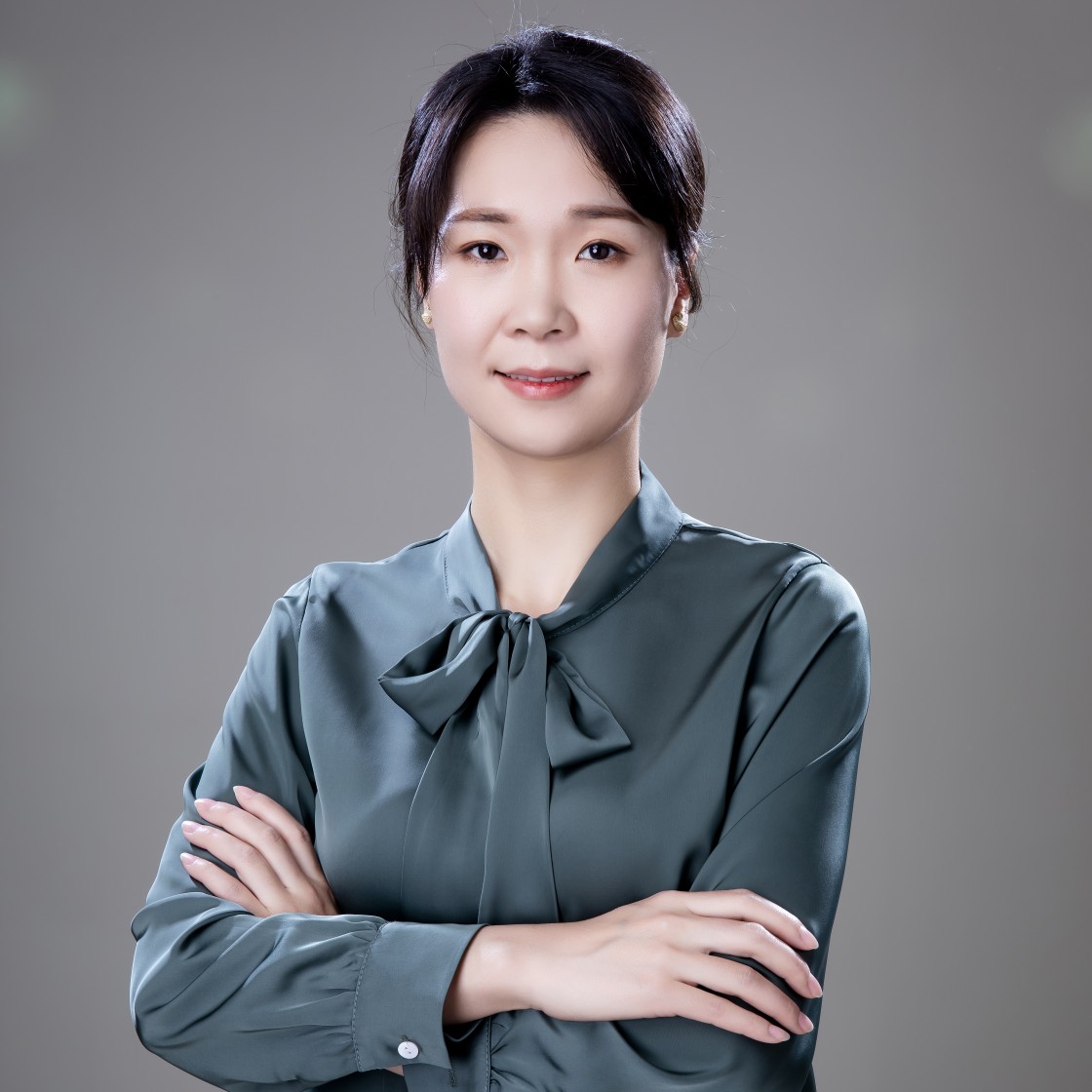 殷小曼