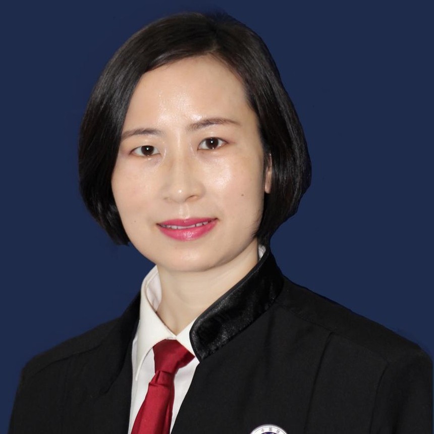 张鑫钰