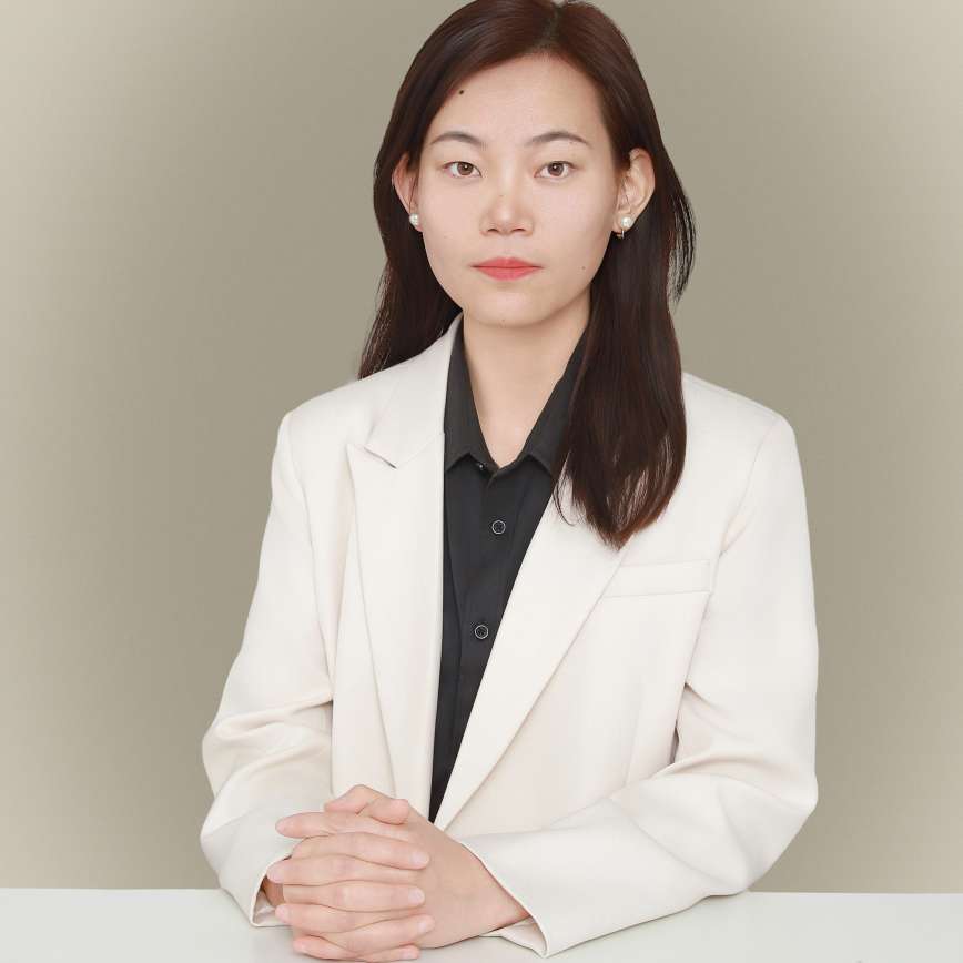 李艺
