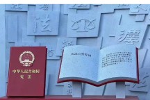 老员工被辞退怎么补偿？这些情况被辞退，公司必须给补偿！ 　