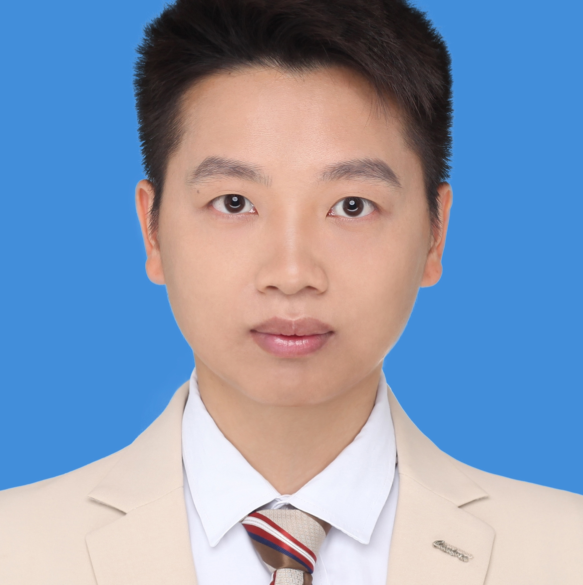 赖伟