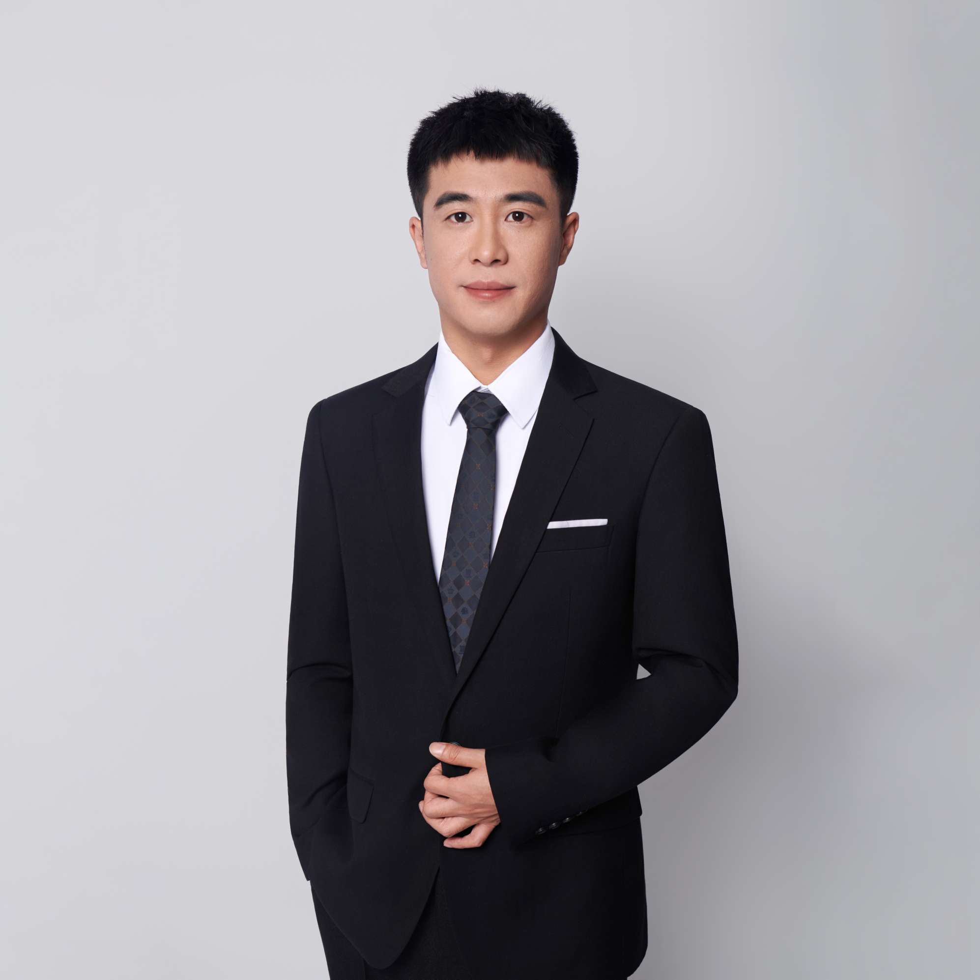 谷东
