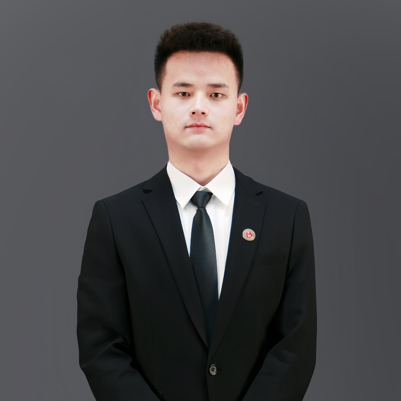 鄢桂
