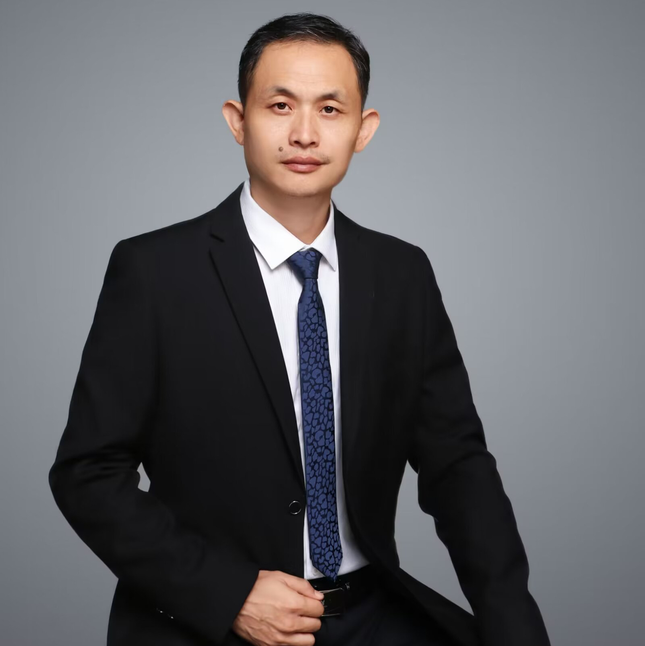 李海斌