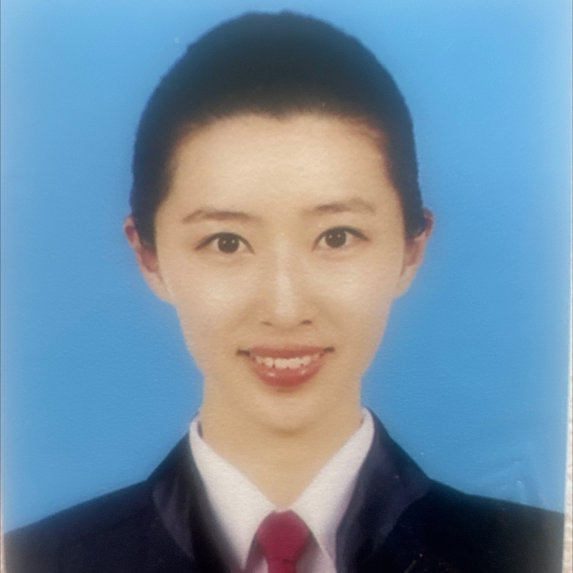 隋昕逸