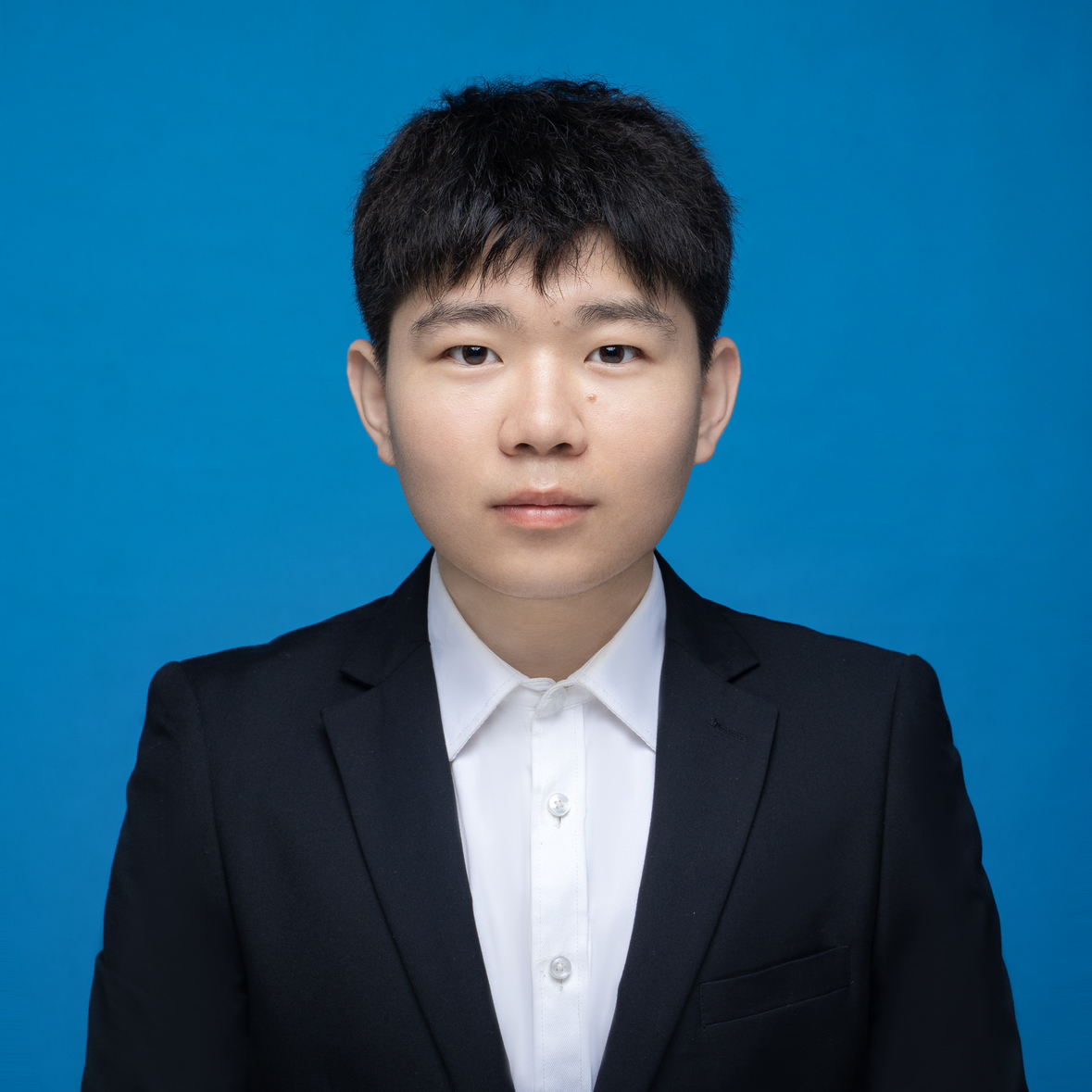 王若宇