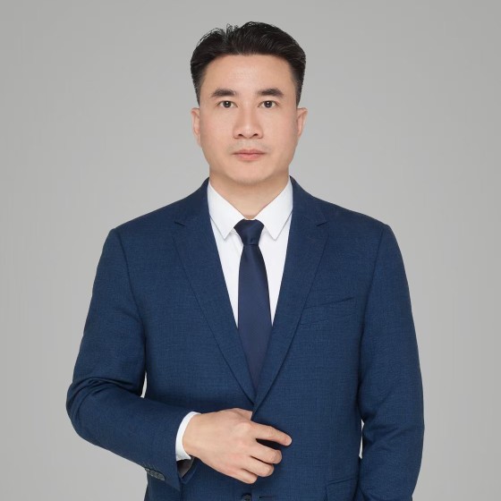 邱华秀