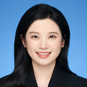 朱露妮