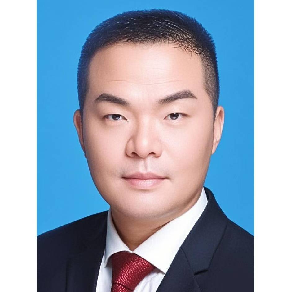 王崛