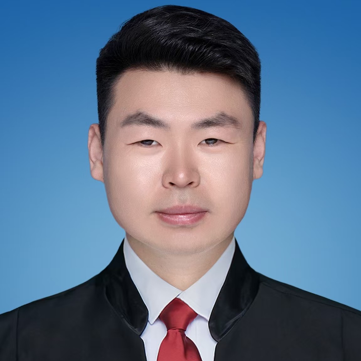 刘平