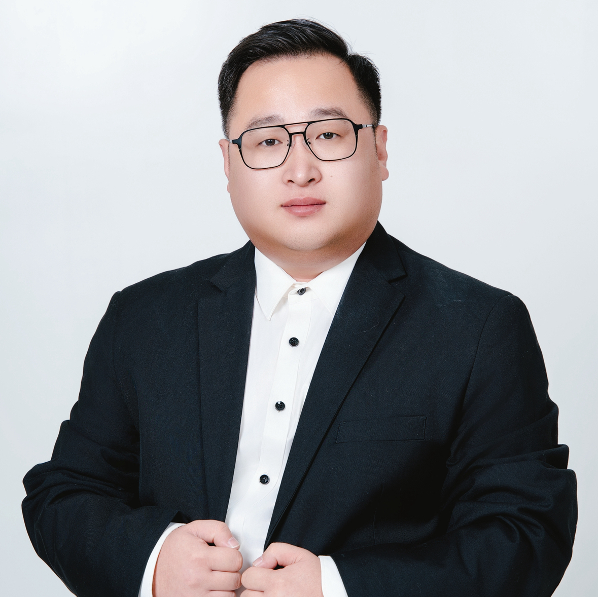 刘佳兴